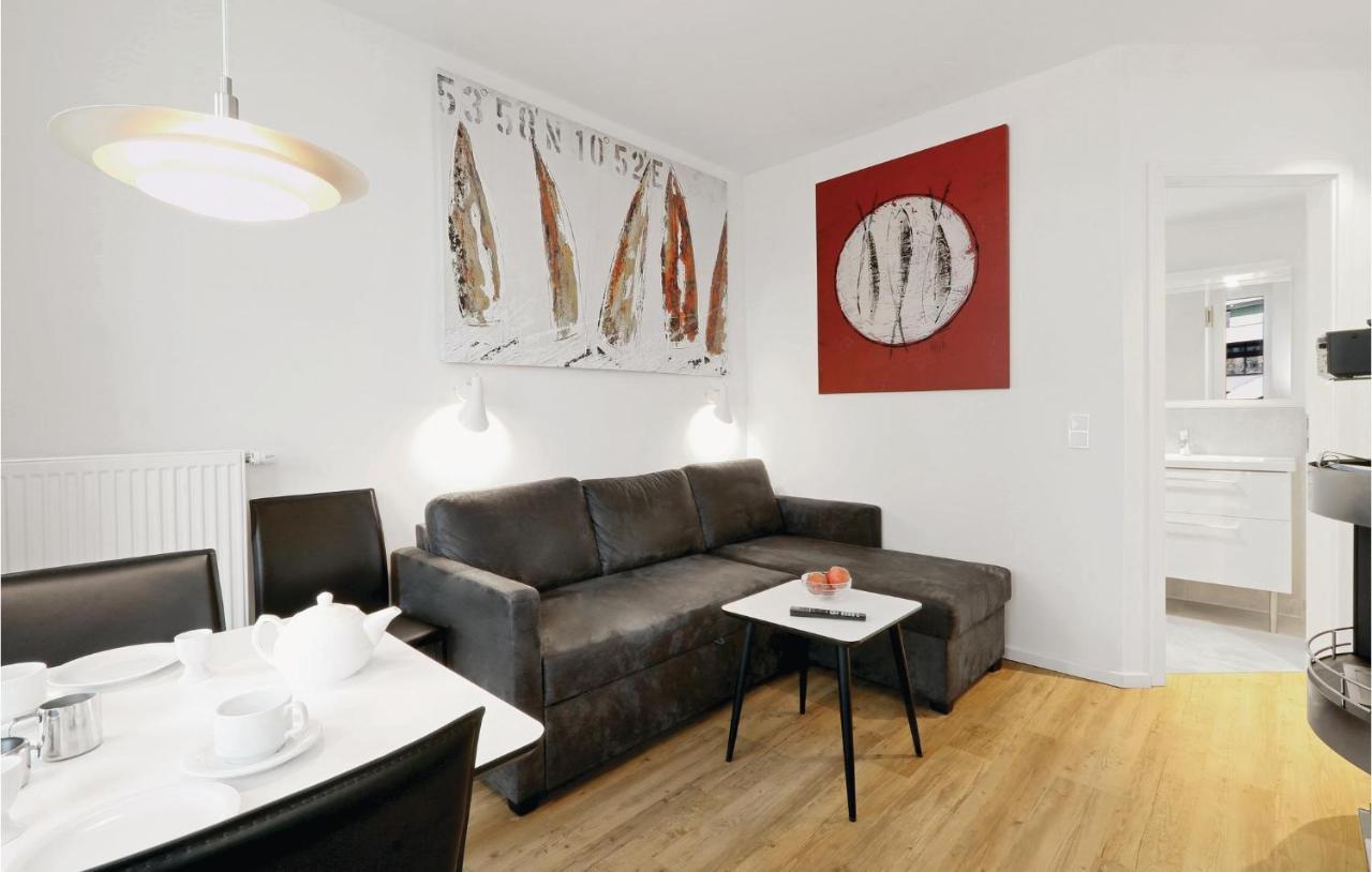 1 Bedroom Stunning Apartment In Luebeck Travemuende エクステリア 写真