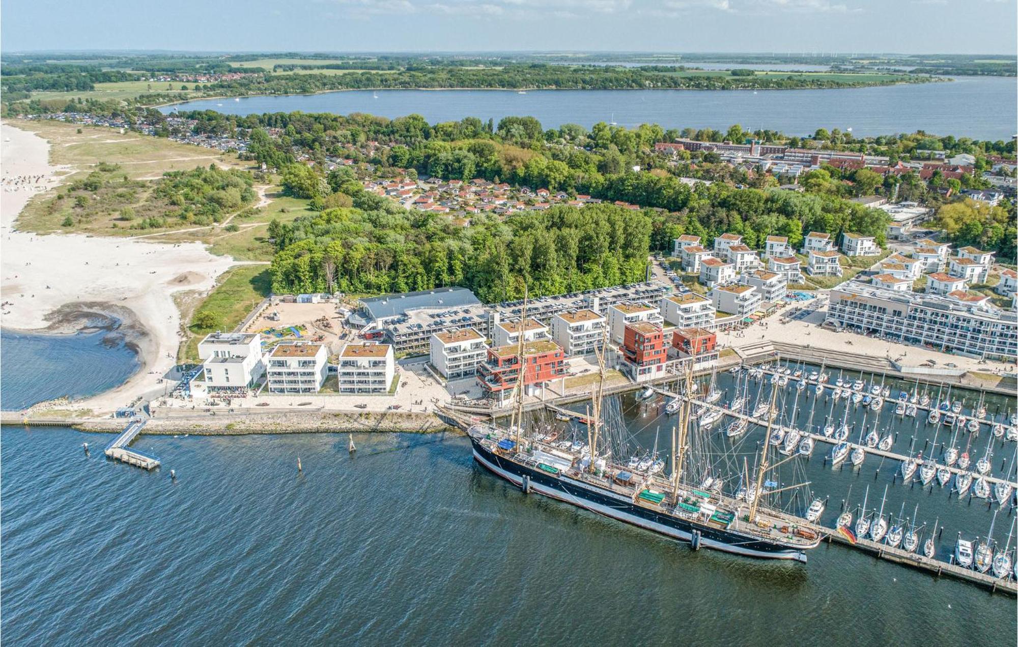 1 Bedroom Stunning Apartment In Luebeck Travemuende エクステリア 写真